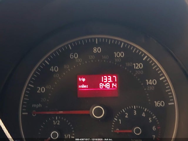 Продажа на аукционе авто 2010 Volkswagen New Beetle 2.5l, vin: 3VWRW3AG2AM006820, номер лота: 43971517