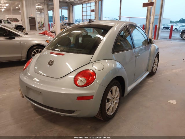 Продажа на аукционе авто 2010 Volkswagen New Beetle 2.5l, vin: 3VWRW3AG2AM006820, номер лота: 43971517
