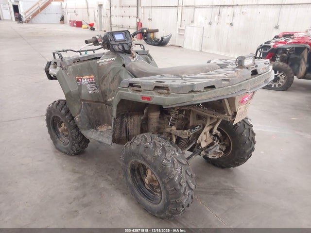 2021 POLARIS SPORTSMAN 4XASEA575MA295562 Photo 2