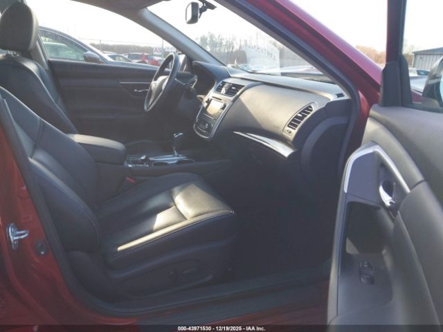 2016 NISSAN ALTIMA 1N4AL3AP6GC124426 Photo 4