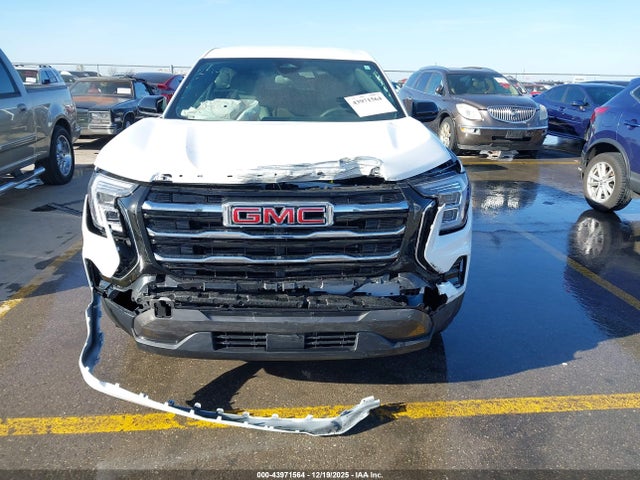3GKALMEG2TL262462 GMC Terrain Fwd Elevation