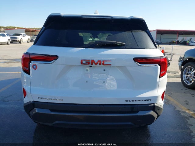 3GKALMEG2TL262462 GMC Terrain Fwd Elevation