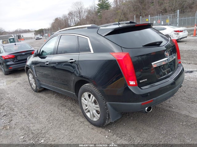 2015 CADILLAC SRX 3GYFNBE3XFS573302 Photo 2