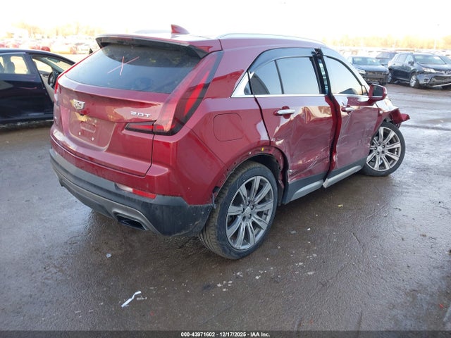 Продажа на аукционе авто 2019 Cadillac Xt4 Premium Luxury, vin: 1GYFZDR47KF101544, номер лота: 43971602