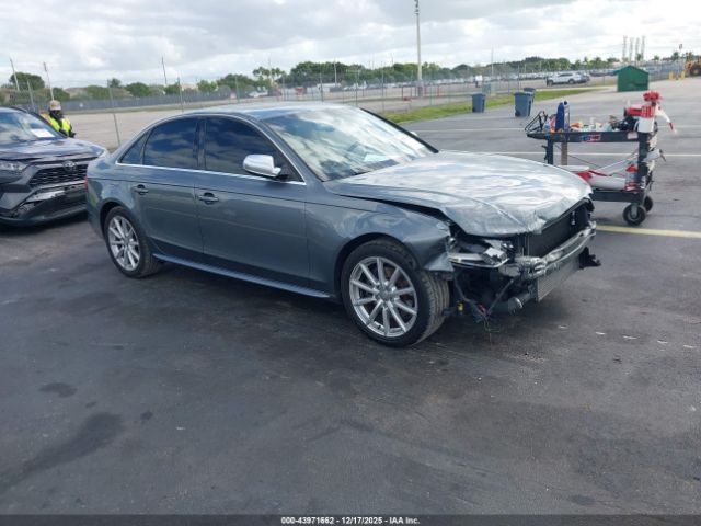 2015 AUDI A4 WAUFFAFL8FN027407