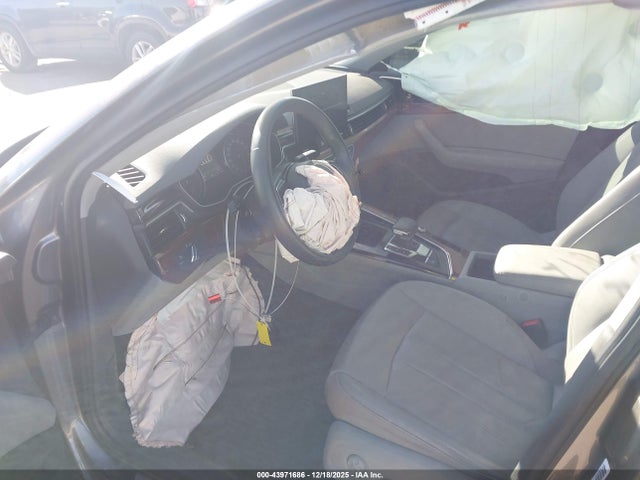2020 AUDI A4 WAUGMAF48LA056721 Photo 4