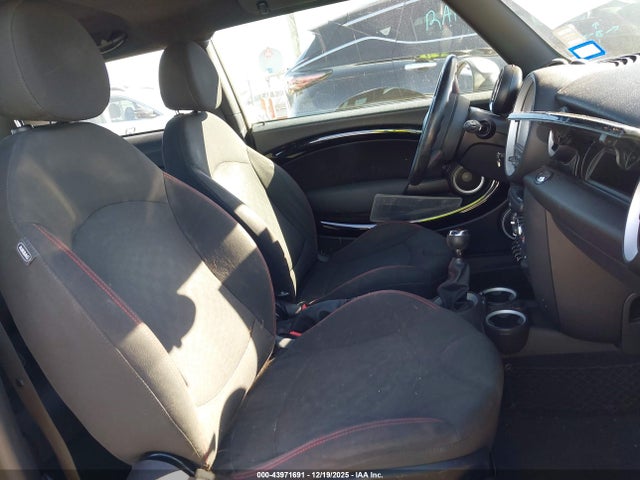 2013 MINI HARDTOP WMWSU9C57DT722043 Photo 4