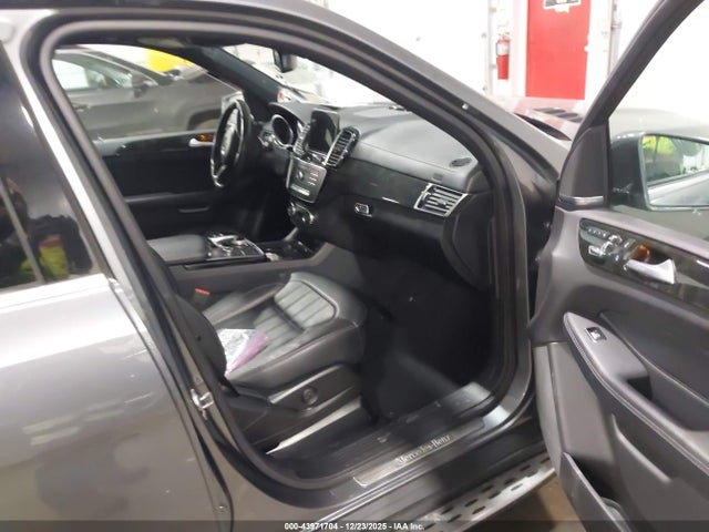 2018 MERCEDES-BENZ GLS 450 4JGDF6EE7JB071253 Photo 4
