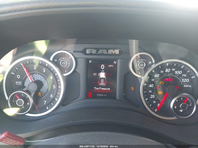 43971730 :رقم المزاد ، 3C6UR5CJ6TG167852 vin ، 2026 Ram 2500 Warlock  4x4 6'4 Box مزاد بيع
