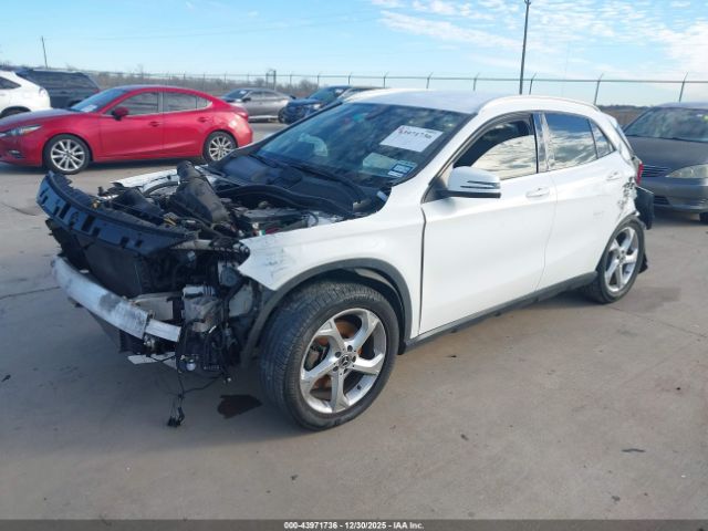 2019 MERCEDES-BENZ GLA 250 WDCTG4EBXKU017078 Photo 1