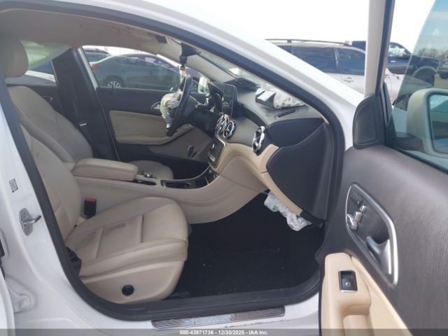 2019 MERCEDES-BENZ GLA 250 WDCTG4EBXKU017078 Photo 4