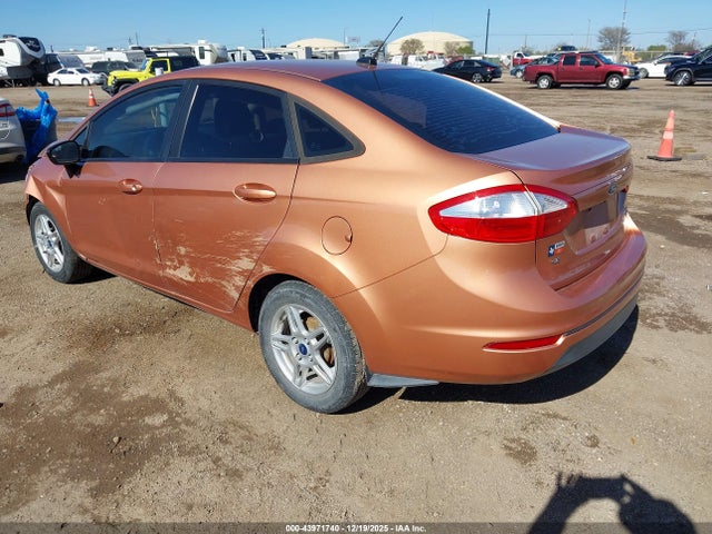 2017 FORD FIESTA 3FADP4BJ3HM122361 Photo 2