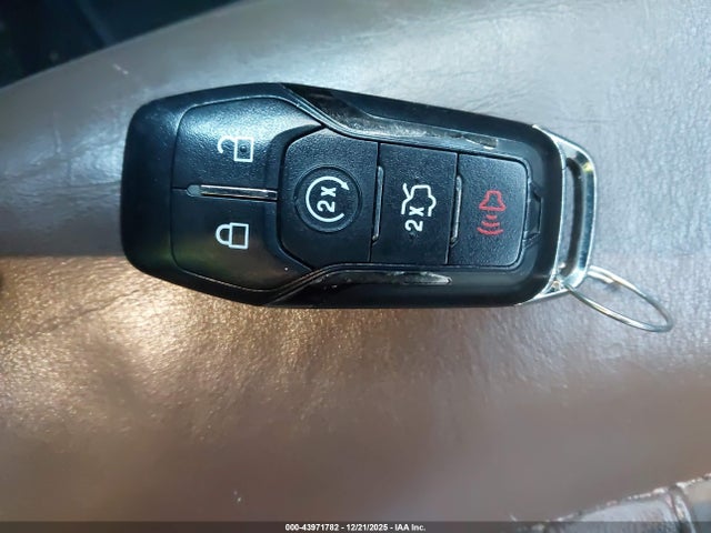 3LN6L2LUXER826403 Lincoln MKZ HYBRID