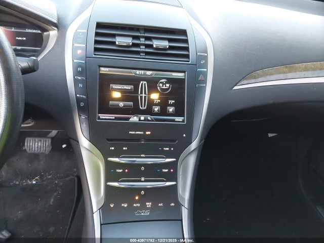 3LN6L2LUXER826403 Lincoln MKZ HYBRID