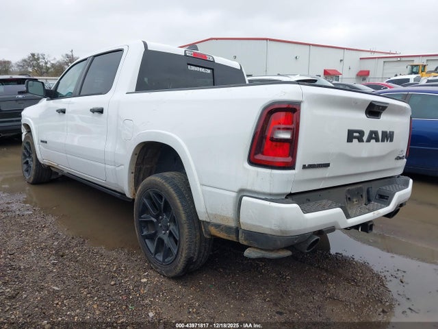 2025 Ram 1500 Laramie  4x4 5'7 Box მანქანა იყიდება აუქციონზე, vin: 1C6SRFJP0SN658279, აუქციონის ნომერი: 43971817