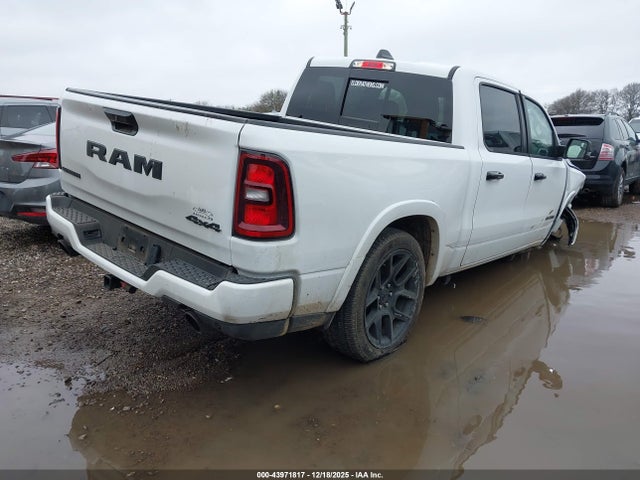 2025 Ram 1500 Laramie  4x4 5'7 Box მანქანა იყიდება აუქციონზე, vin: 1C6SRFJP0SN658279, აუქციონის ნომერი: 43971817