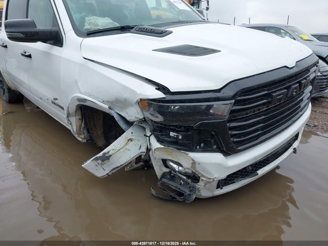 2025 Ram 1500 Laramie  4x4 5'7 Box მანქანა იყიდება აუქციონზე, vin: 1C6SRFJP0SN658279, აუქციონის ნომერი: 43971817