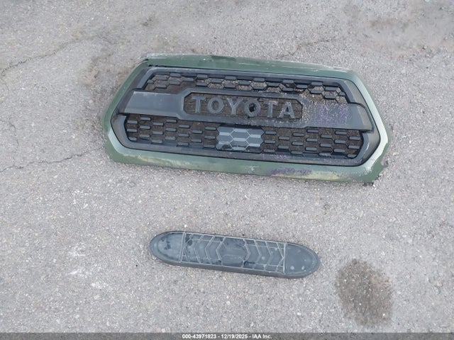 3TMAZ5CN1MM146683 Toyota Tacoma Trd Off-road