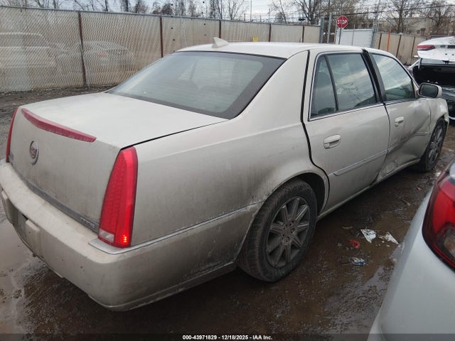 2010 CADILLAC DTS 1G6KH5EY7AU111980 Photo 3