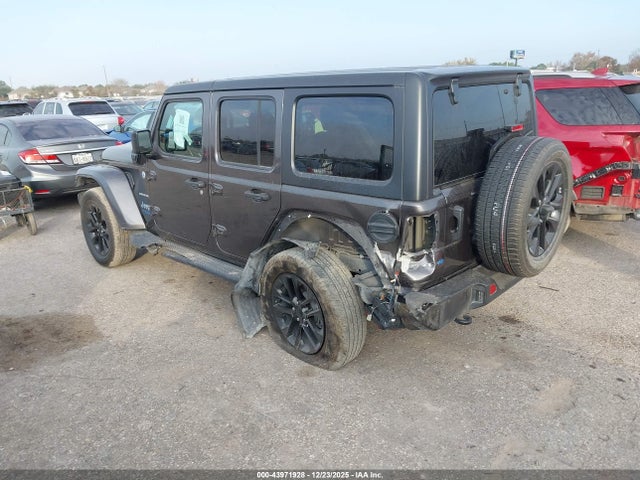 2021 JEEP WRANGLER 4XE 1C4JJXP62MW770322 Photo 2