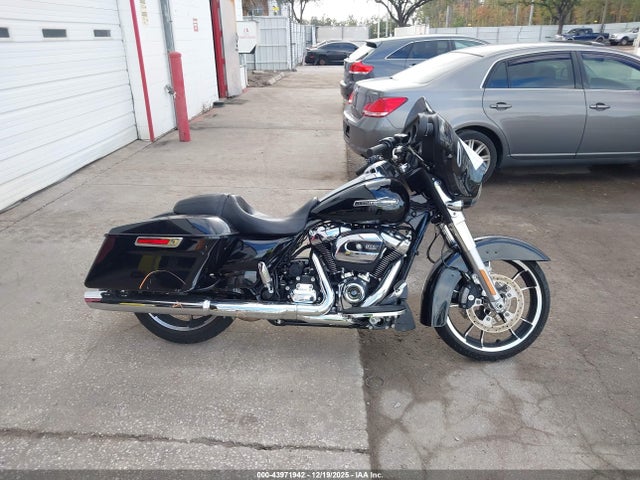Harley-Davidson FLHX 2021 1HD1KBC16MB664228 Image 12