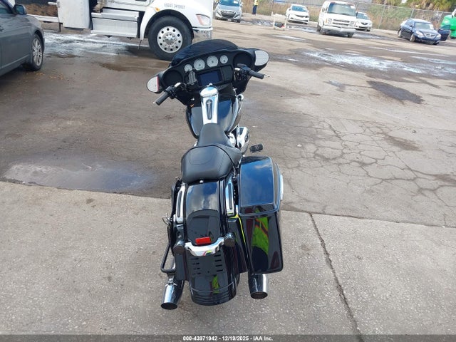 Harley-Davidson FLHX 2021 1HD1KBC16MB664228 Image 6