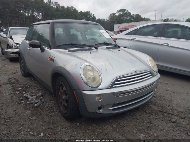 2005 MINI COOPER WMWRC33545TJ69044
