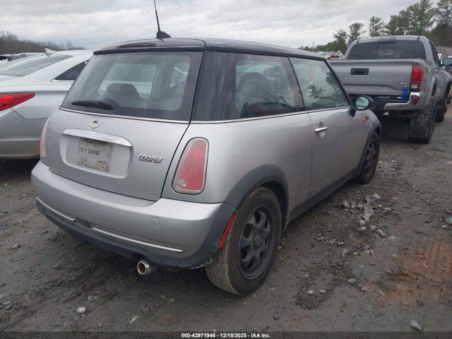 2005 MINI COOPER WMWRC33545TJ69044 Photo 3