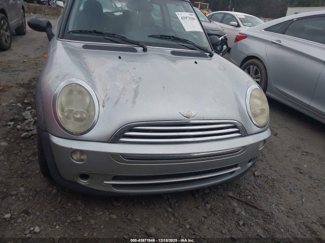 2005 MINI COOPER WMWRC33545TJ69044 Photo 5