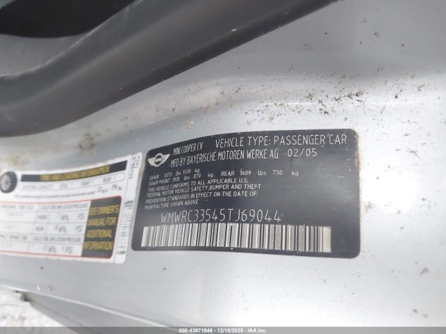 2005 MINI COOPER WMWRC33545TJ69044 Photo 8