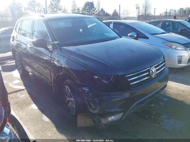 2018 VOLKSWAGEN TIGUAN 3VV3B7AXXJM004147