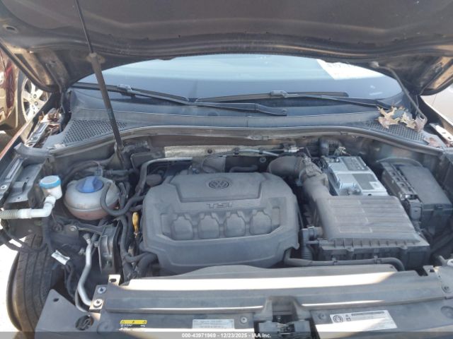 2018 VOLKSWAGEN TIGUAN 3VV3B7AXXJM004147 Photo 9