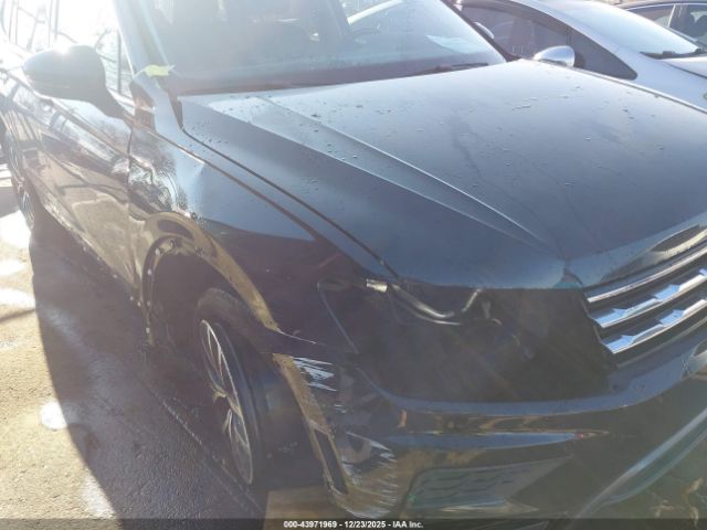2018 VOLKSWAGEN TIGUAN 3VV3B7AXXJM004147 Photo 5