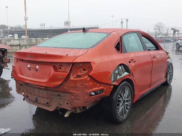 Продаж на аукціоні авто 2023 Kia Forte Gt-line, vin: 3KPF54AD8PE623470, номер лоту: 43971982