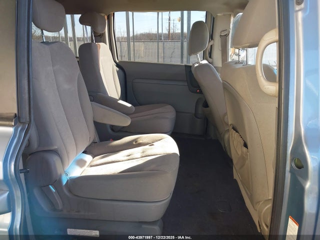 2009 Kia Sedona Lx მანქანა იყიდება აუქციონზე, vin: KNDMB233496315844, აუქციონის ნომერი: 43971997