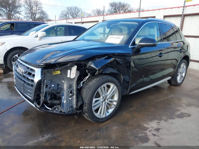 2018 AUDI Q5 WA1BNAFY7J2150572 Photo 1