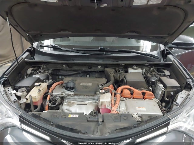 JTMRJREV0JD212095 Toyota Rav4 Hybrid Xle
