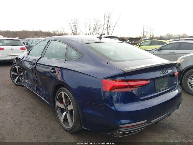 2024 AUDI A5 SPORTBACK WAUFACF56RA097060 Photo 2