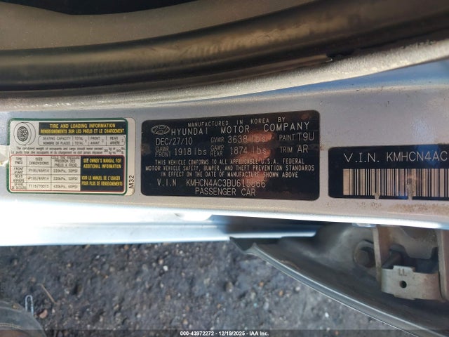 2011 HYUNDAI ACCENT KMHCN4AC3BU615566 Photo 8