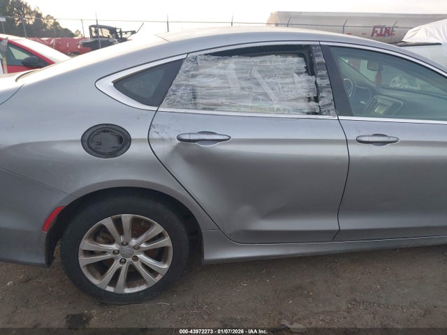 2015 Chrysler 200 Limited მანქანა იყიდება აუქციონზე, vin: 1C3CCCAB9FN591208, აუქციონის ნომერი: 43972273