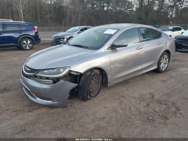 2015 Chrysler 200 Limited მანქანა იყიდება აუქციონზე, vin: 1C3CCCAB9FN591208, აუქციონის ნომერი: 43972273