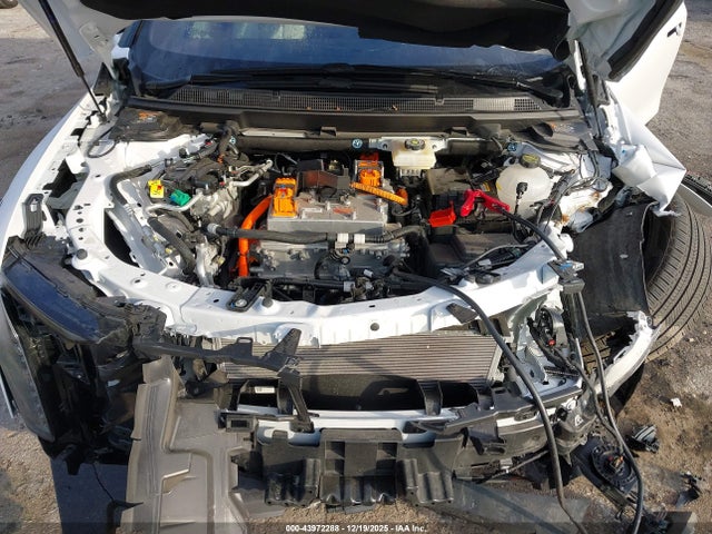 2025 CADILLAC OPTIQ 3GYK3DMR5SS140745 Photo 9