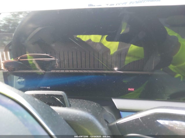 2025 CADILLAC OPTIQ 3GYK3DMR5SS140745 Photo 6