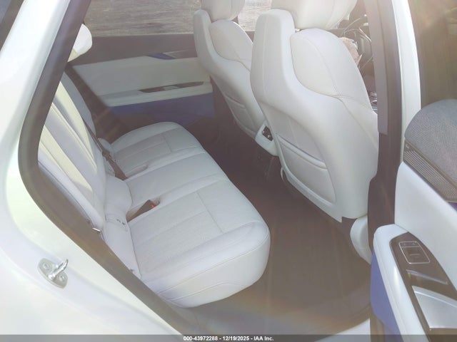 2025 CADILLAC OPTIQ 3GYK3DMR5SS140745 Photo 7