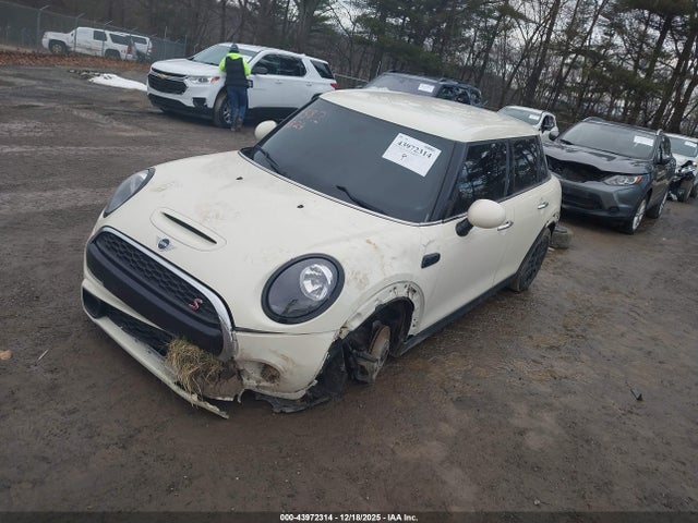 2019 MINI HARDTOP WMWXU3C5XK2B65394 Photo 1