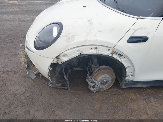 2019 MINI HARDTOP WMWXU3C5XK2B65394 Photo 5