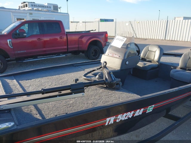 Tracker Other 2025 BUJ44284E425 Image 8