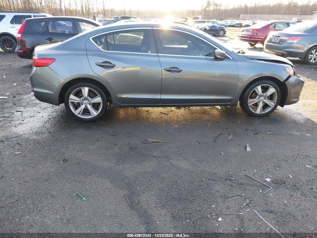 Продаж на аукціоні авто 2013 Acura Ilx 2.0l, vin: 19VDE1F76DE012785, номер лоту: 43972342