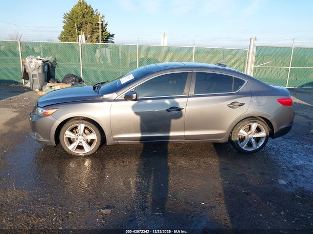 Продаж на аукціоні авто 2013 Acura Ilx 2.0l, vin: 19VDE1F76DE012785, номер лоту: 43972342