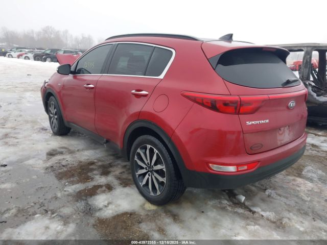 2018 KIA SPORTAGE KNDPNCACXJ7425972 Photo 2